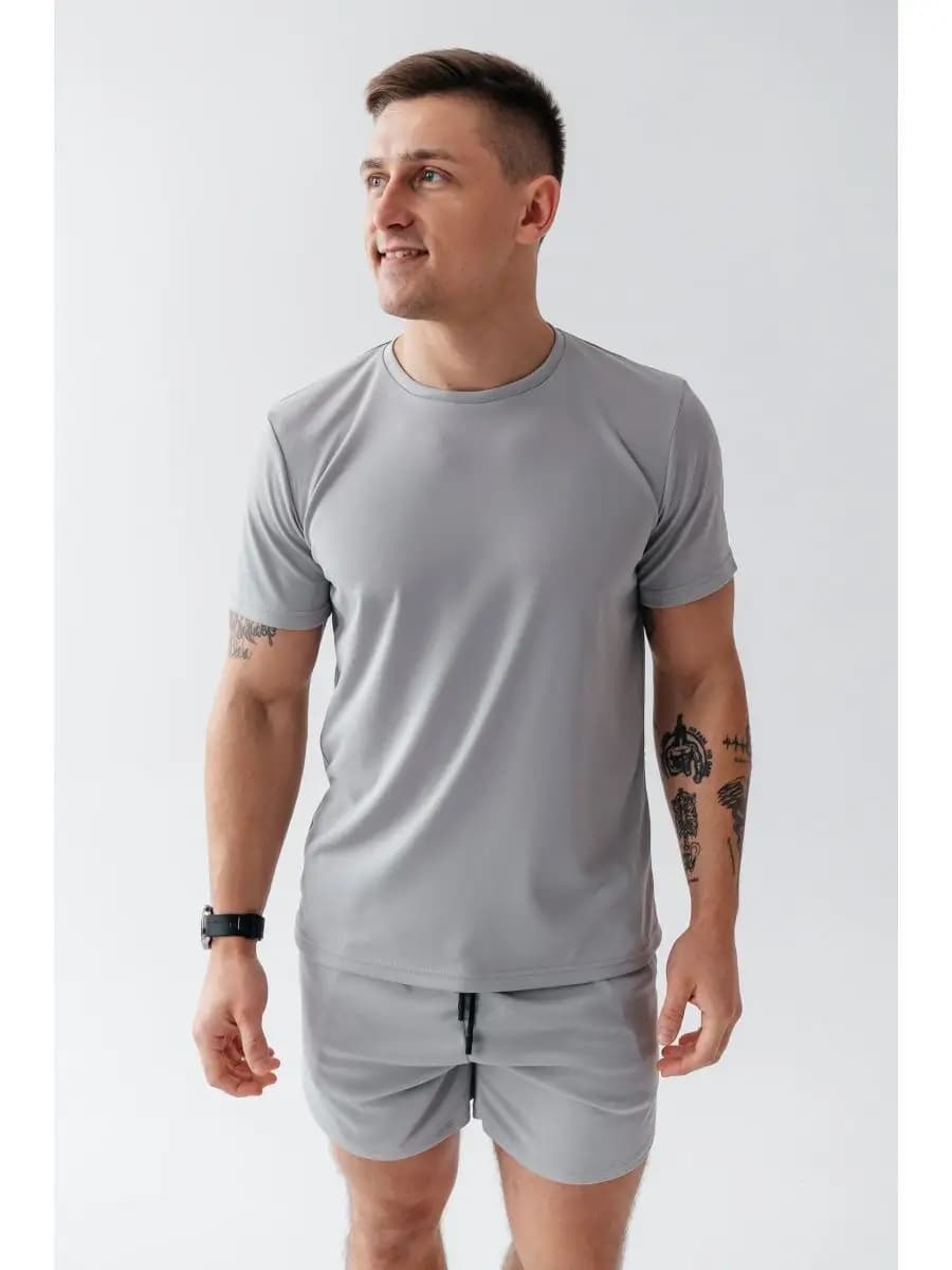 Футболка спортивная однотонная для тренировок