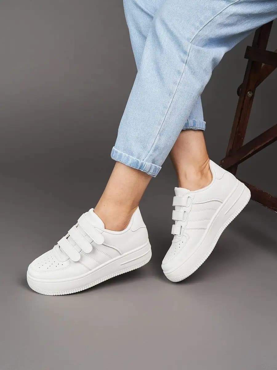 Кроссовки женские модные на липучке