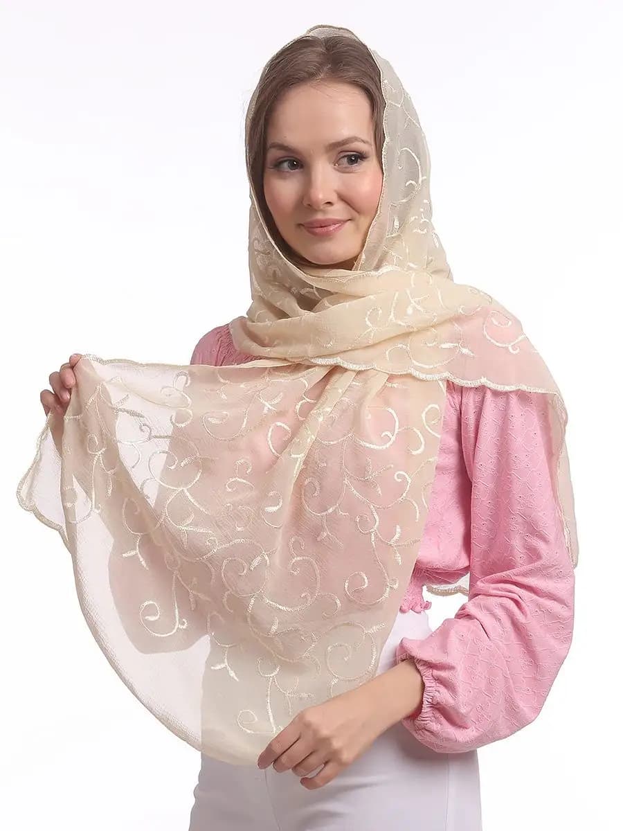 Шарф-палантин нежный, с вышивкой