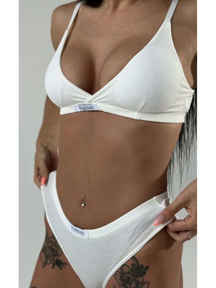 Комплект нижнего белья спортивный