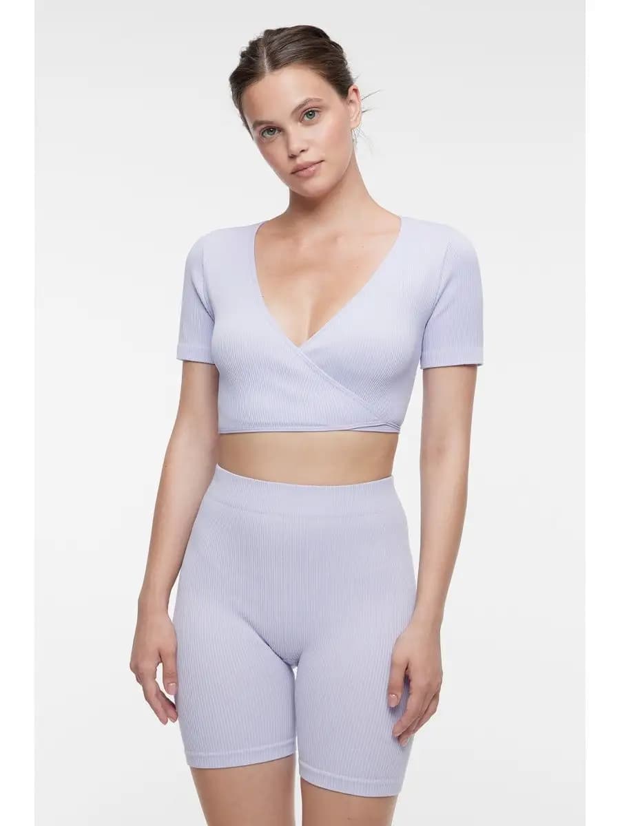 Блузка-топ домашняя с запахом и завязками на талии