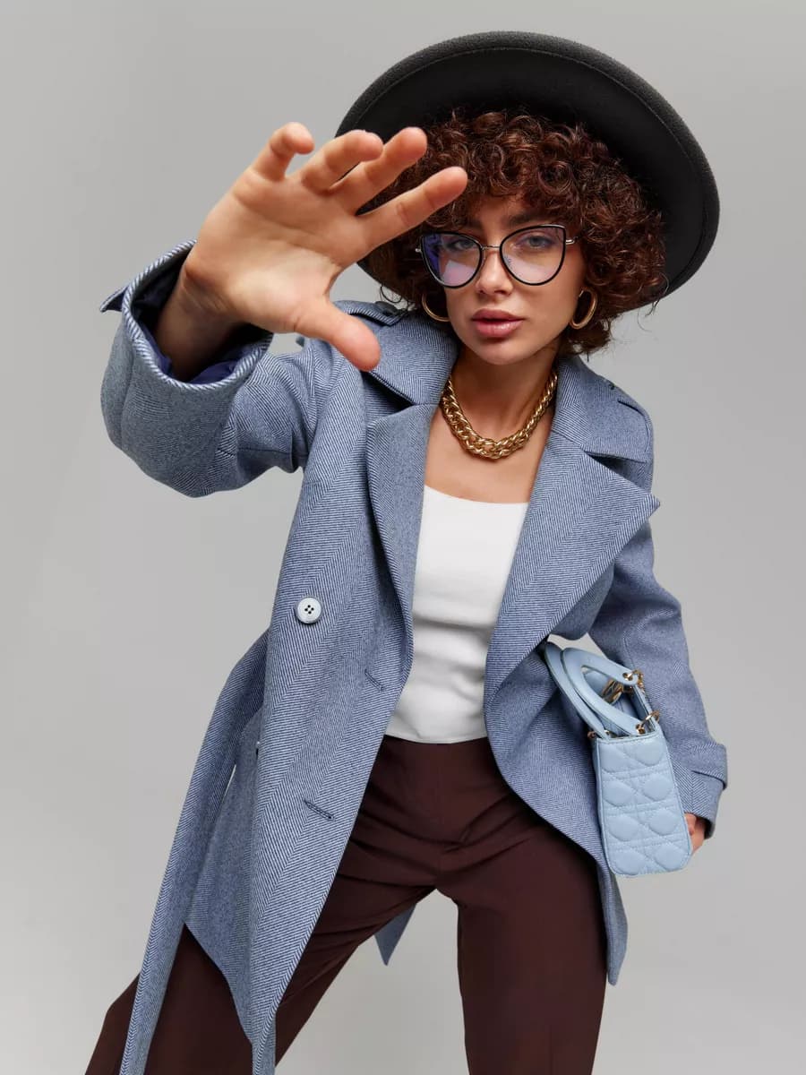 Пальто короткое демисезонное полупальто