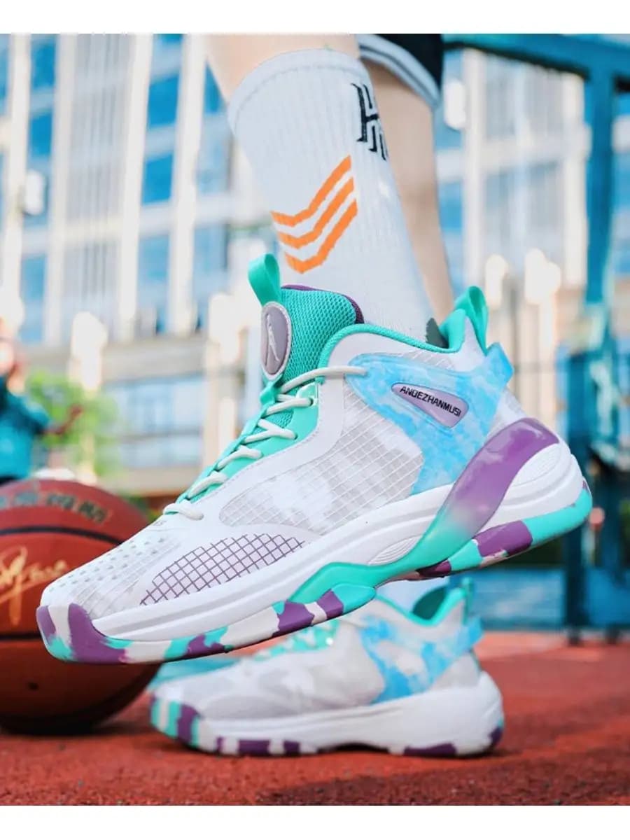 Баскетбольные кроссовки женские