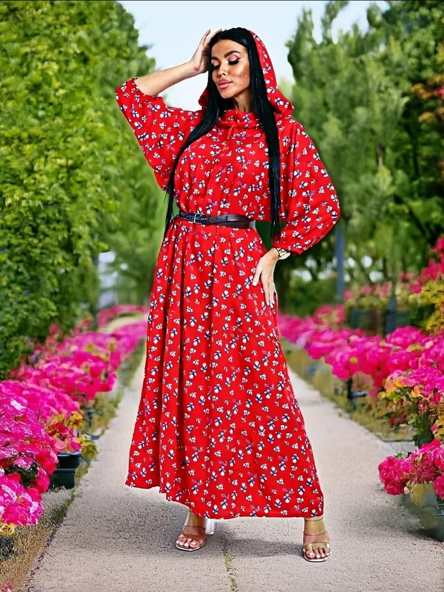 Платье с капюшоном бохо