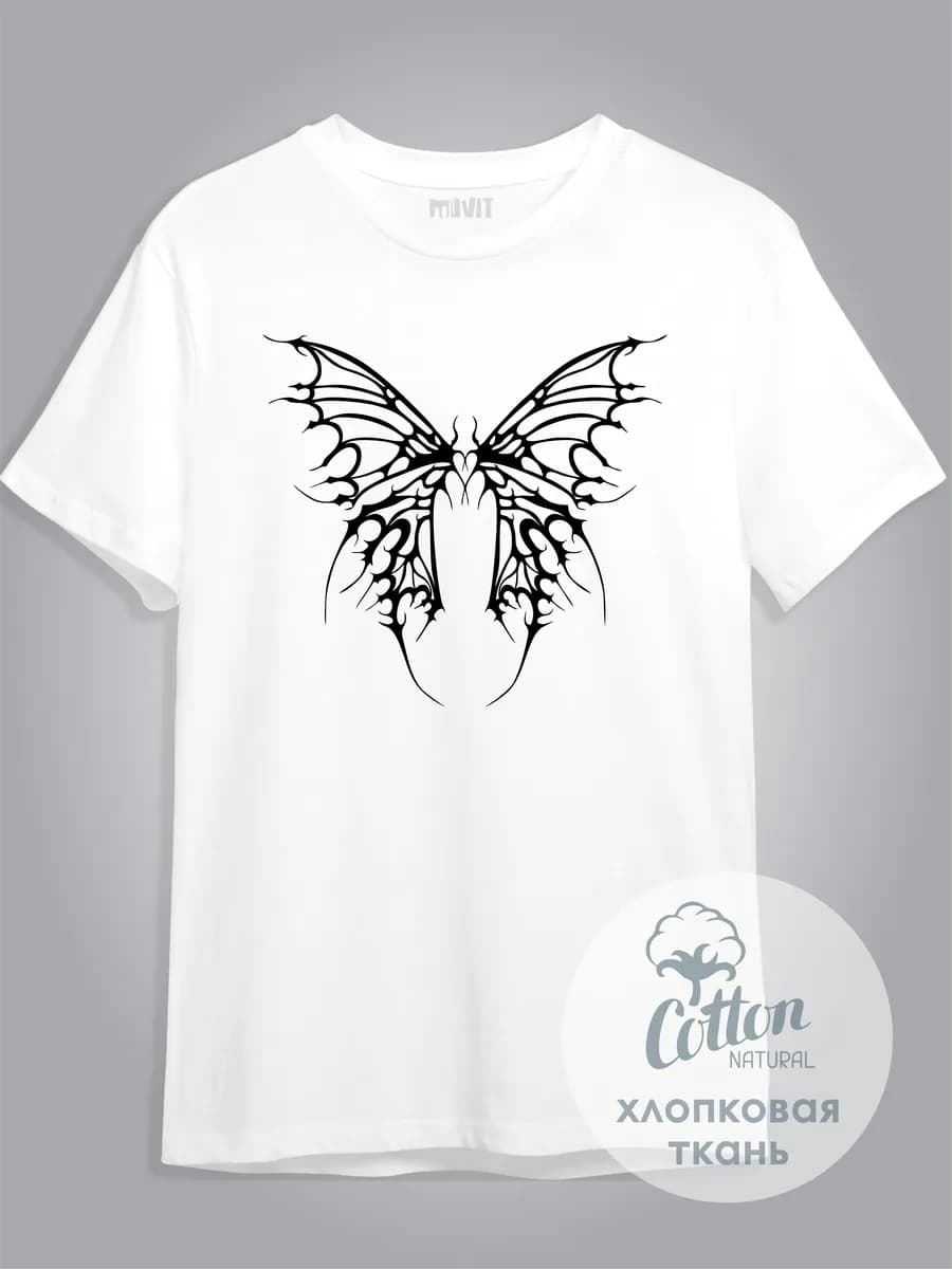 Футболка с бабочкой