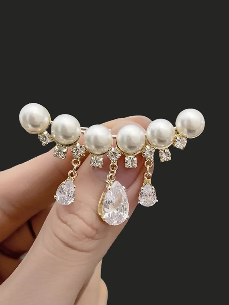 Подарок женщине брошь бижутерия