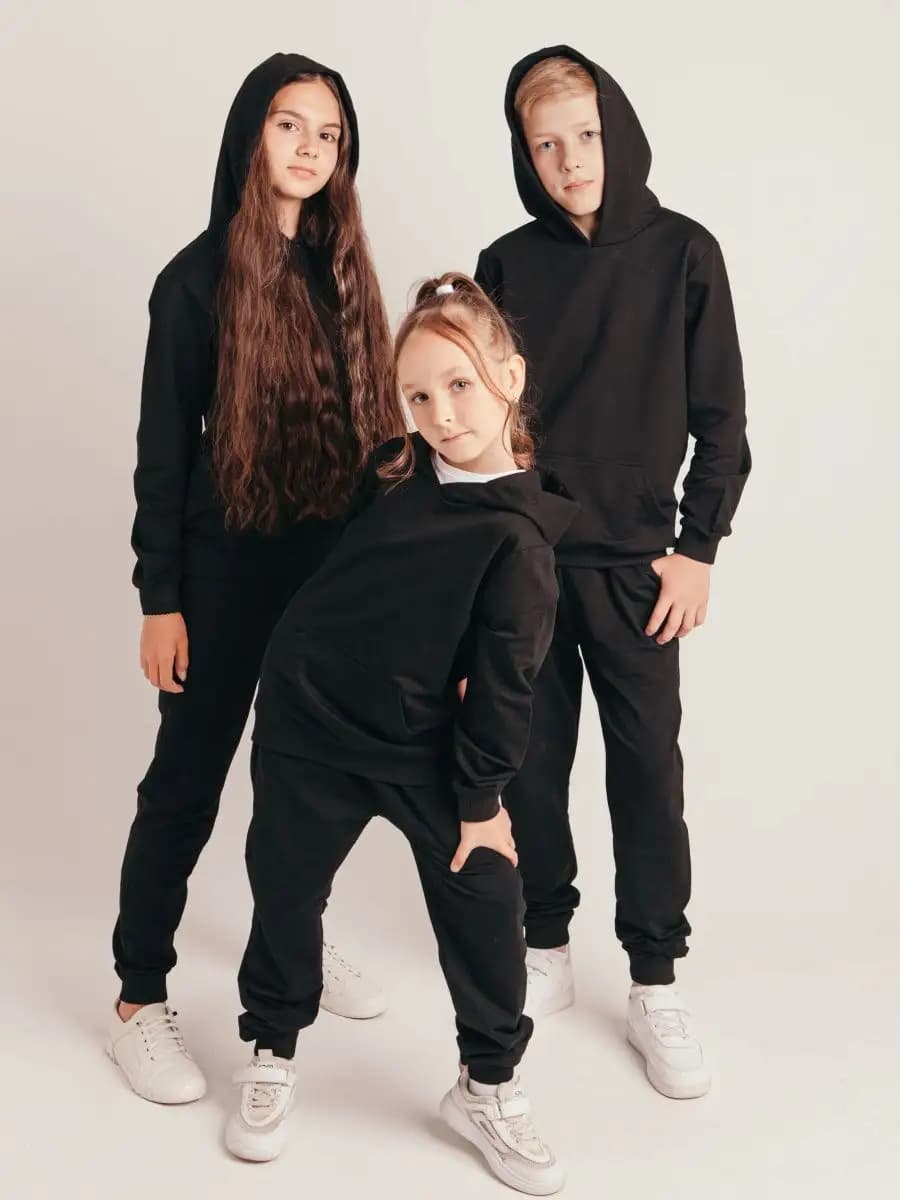 Спортивный костюм - фото 1