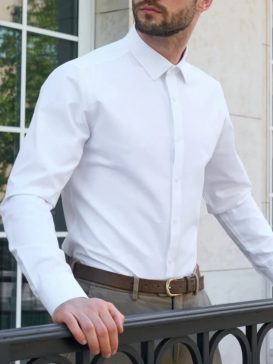 Рубашка с длинным рукавом полуприталенная классическая