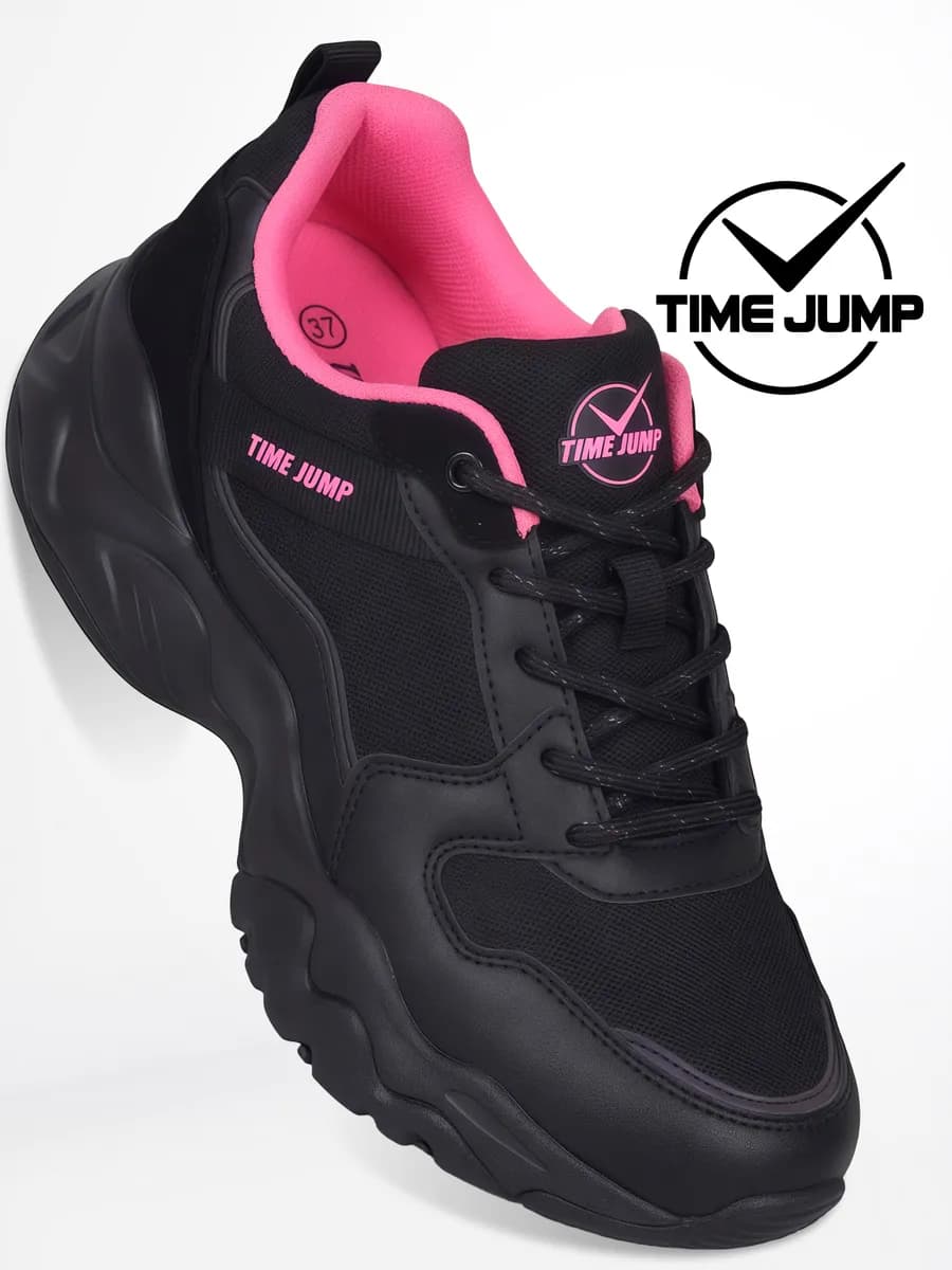 Кроссовки женские черные дышащие