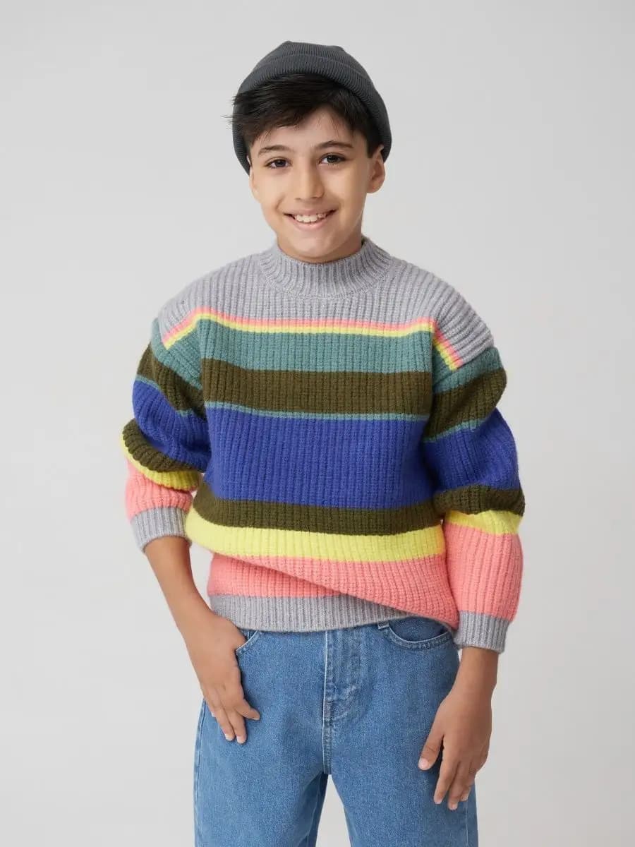 Джемпер в полоску