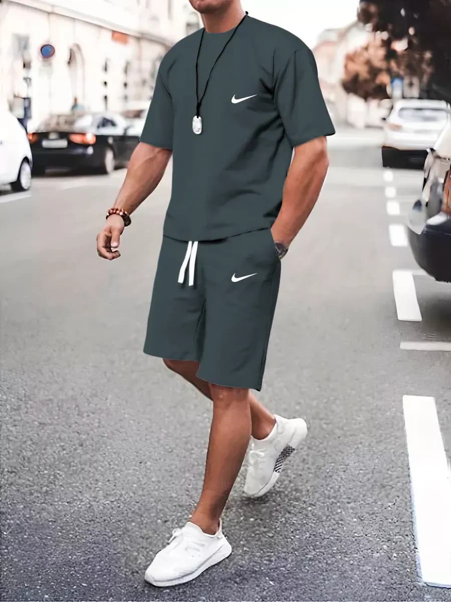 Костюм мужской домашний с футболкой и шортами летний