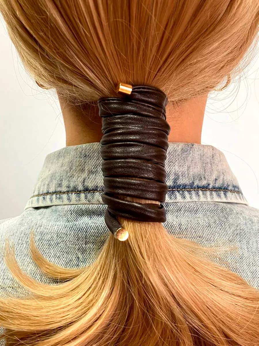 Резинка жгут для волос экокожа
