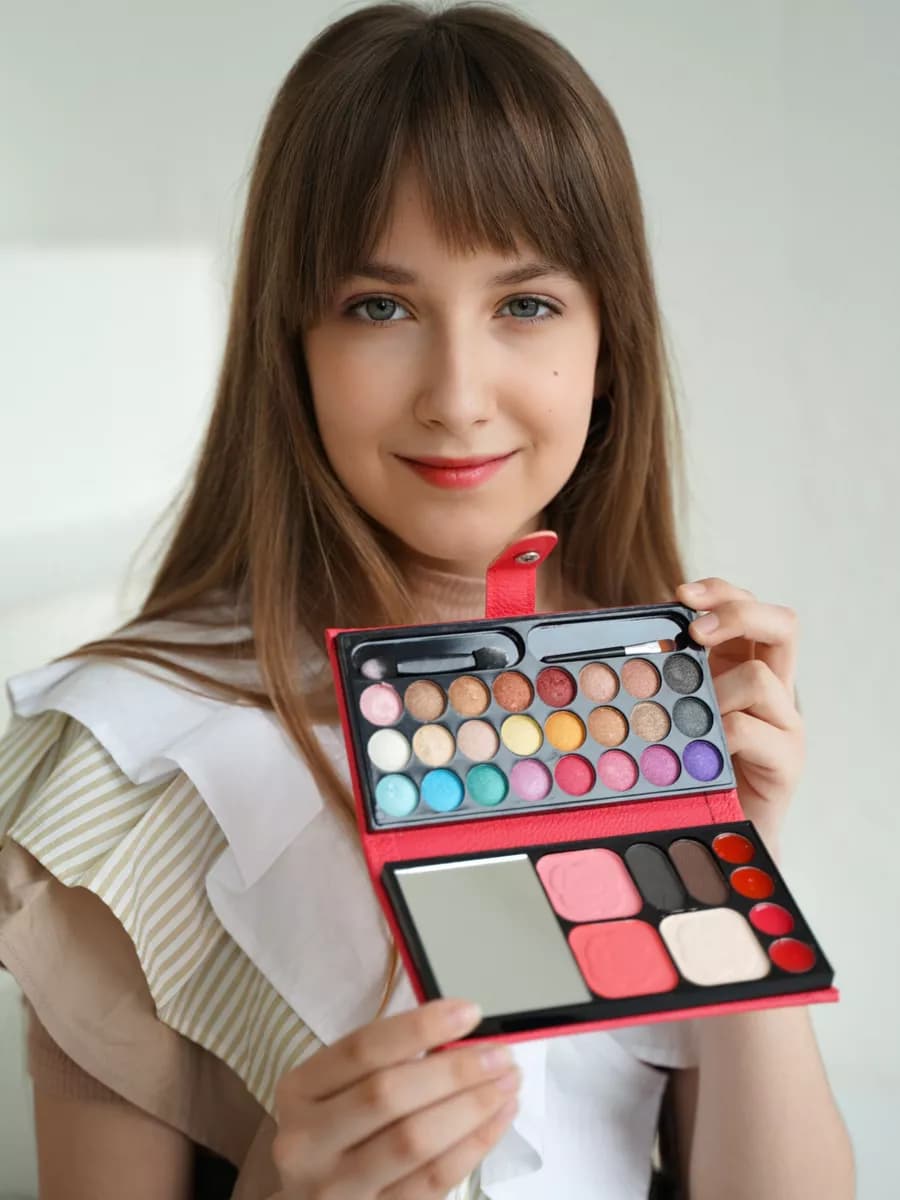 Набор косметики для макияжа подростков подарочный