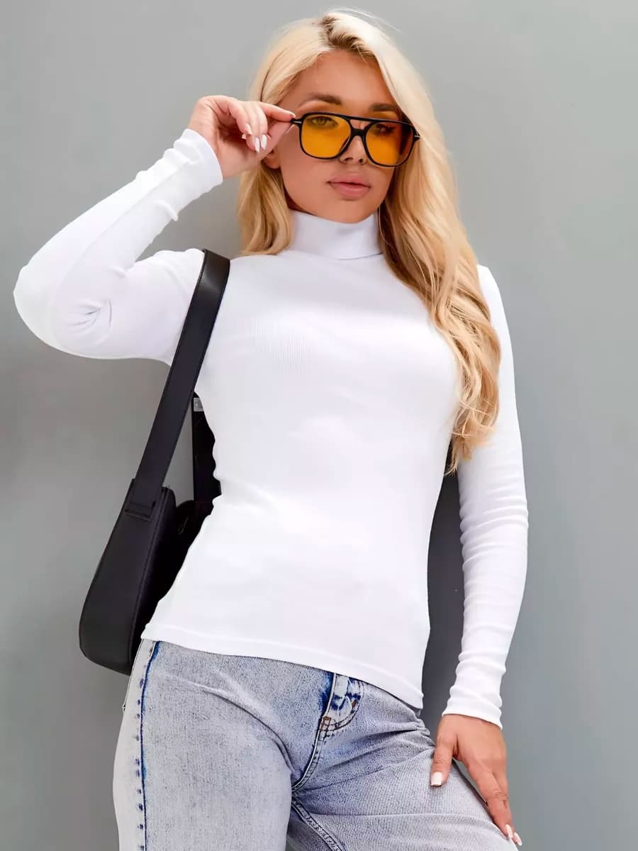 Водолазка с длинным рукавом в рубчик