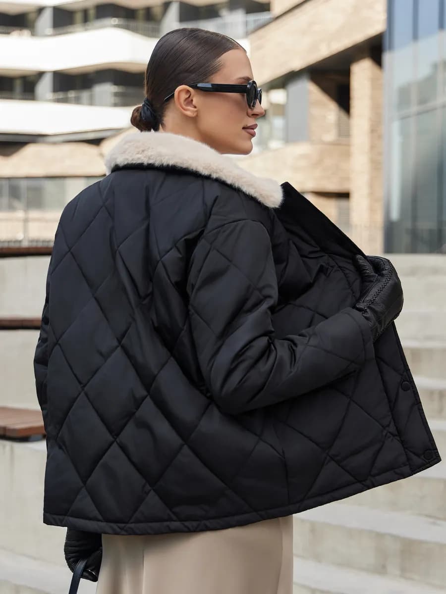 Весенняя куртка стеганая