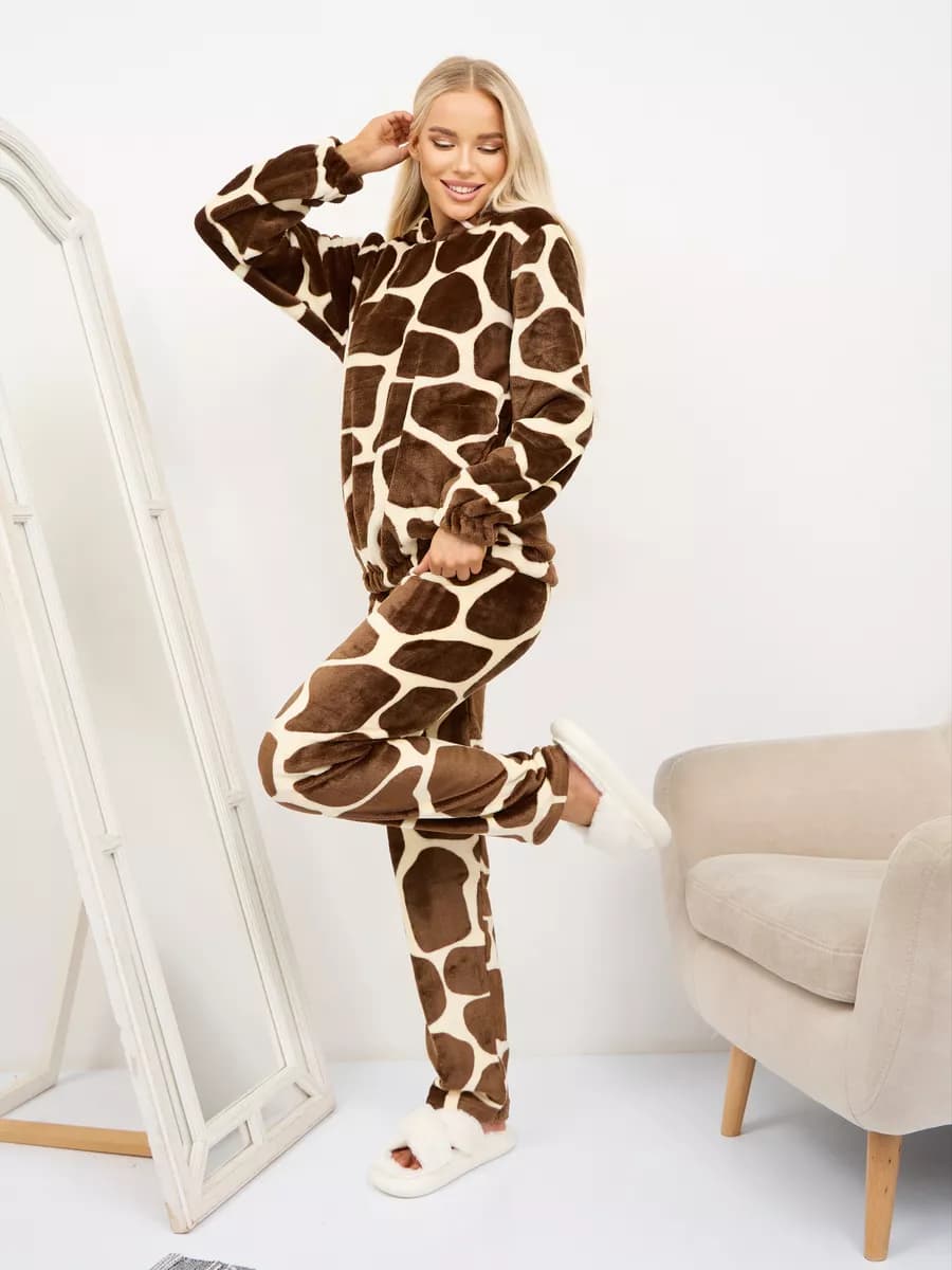 Пижама со штанами теплая домашняя с капюшоном