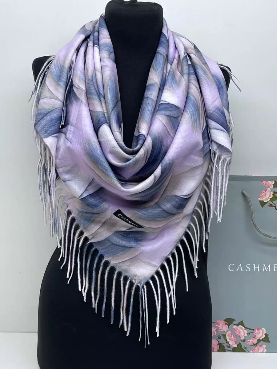 Платки теплые мягки квадратные двухсторонные 110x110 кашемир