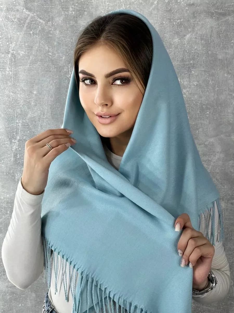 Платок на голову однотонный 100 на 100