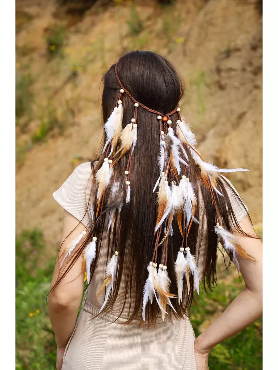 Украшение для волос с перьями