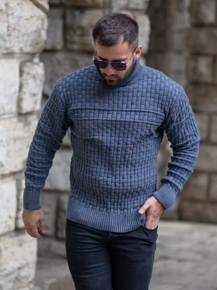 Свитер вязаный мужской теплый