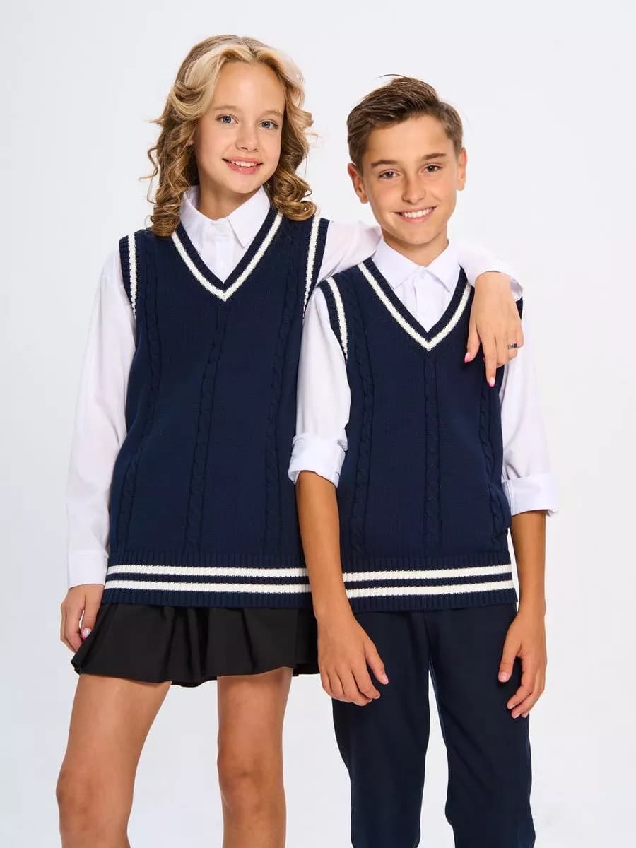 Жилетка для девочки школьная вязаная