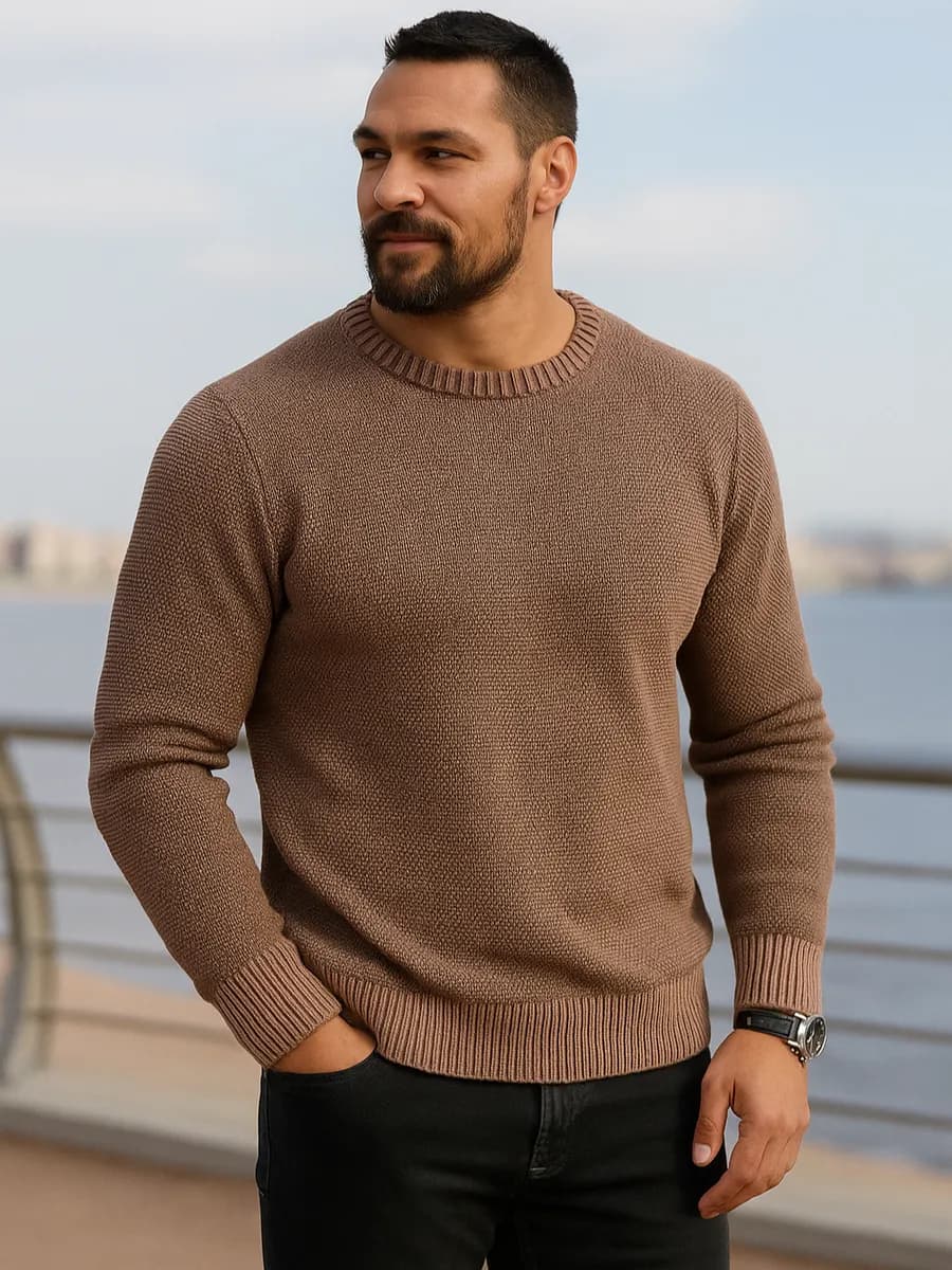 Свитер вязаный