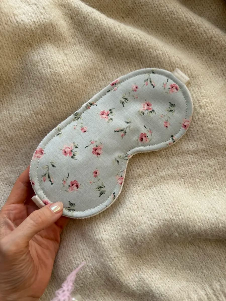 Маска для сна и отдыха на глаза