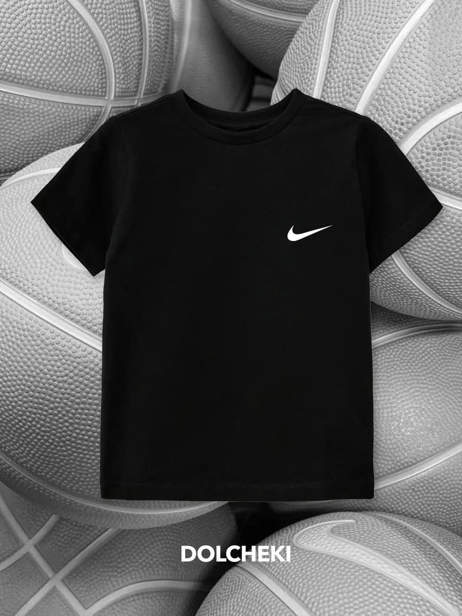 Футболка черная спортивная Найк