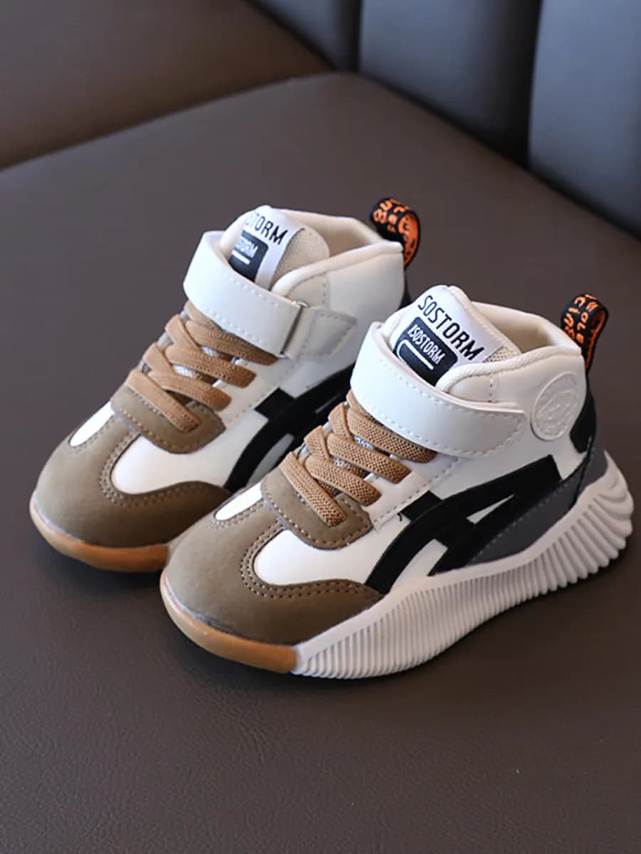 Кроссовки детские весенние