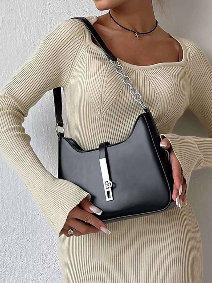 Сумка багет на плечо