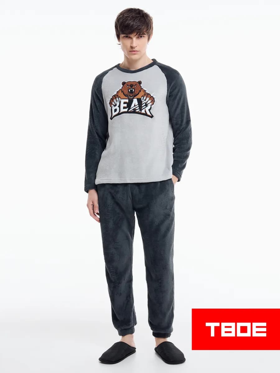 Плюшевая пижама с вышивкой медведя