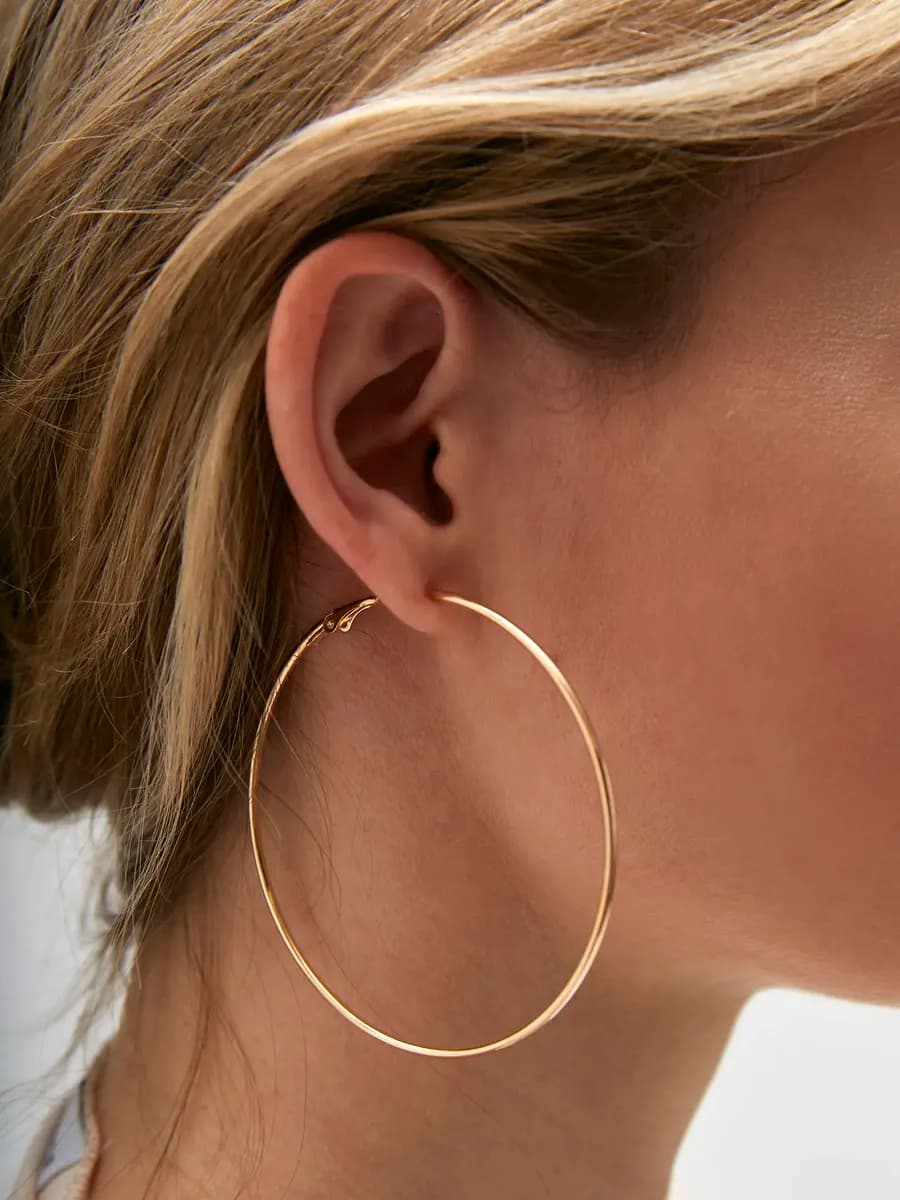 Серьги кольца круглые бижутерия большие золотистые вечерние