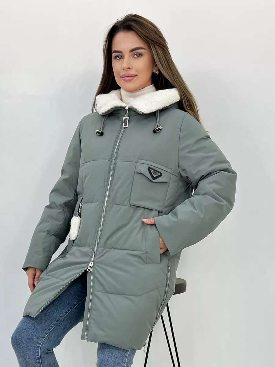 Куртка женская зимняя с капюшоном