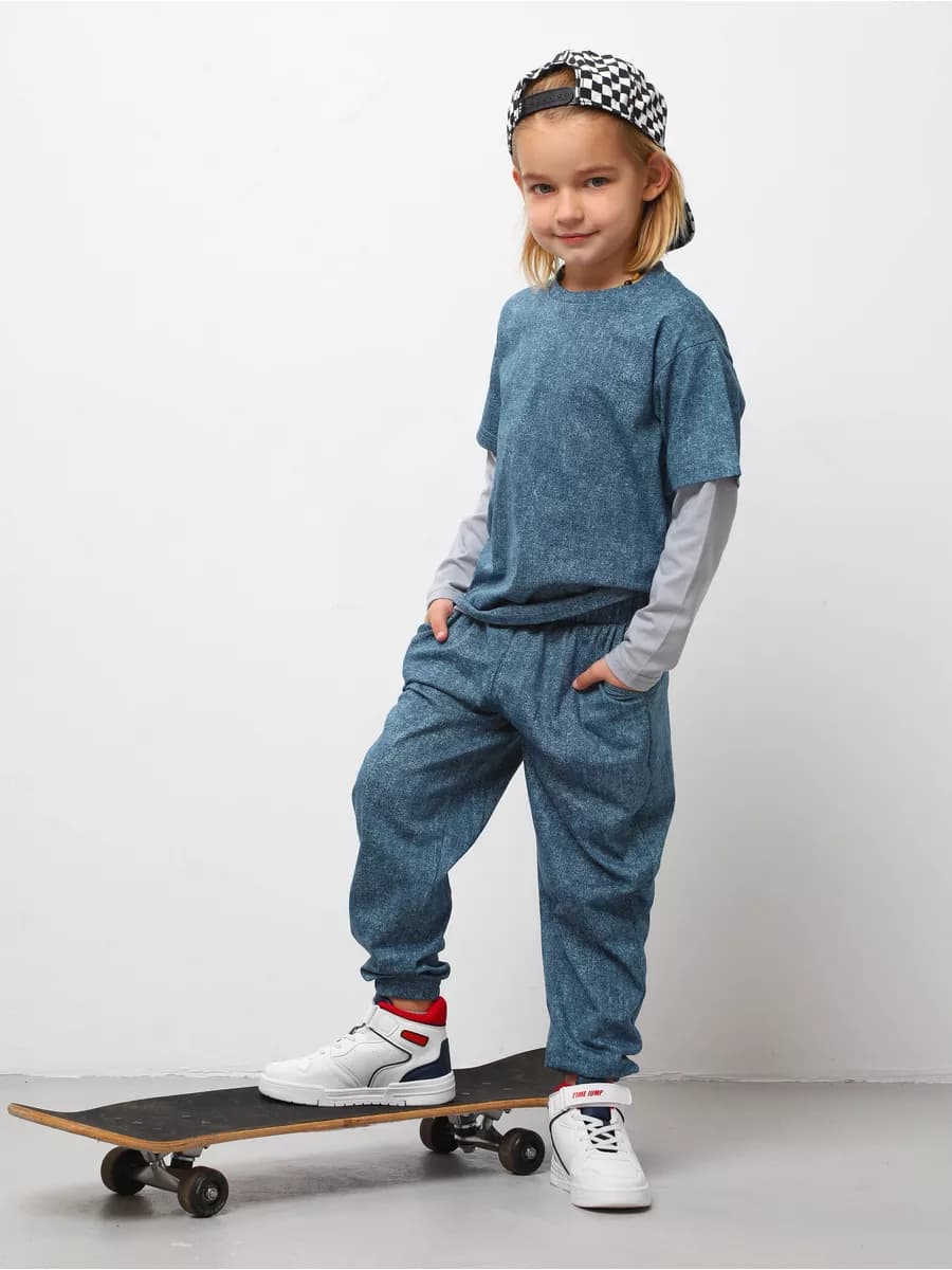 Костюм трикотажный повседневный со штанами