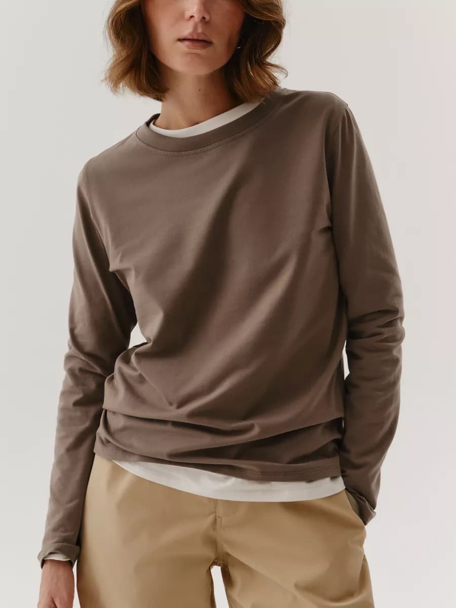 Лонгслив однотонный базовый