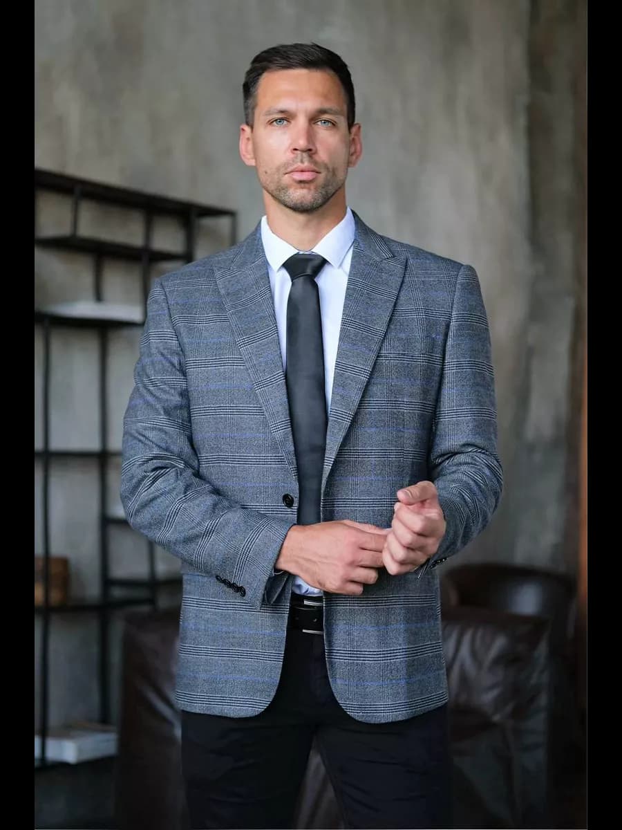 Пиджак повседневный под джинсы в клетку