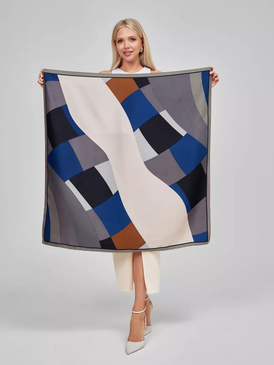 Платок шелковый на голову и шею