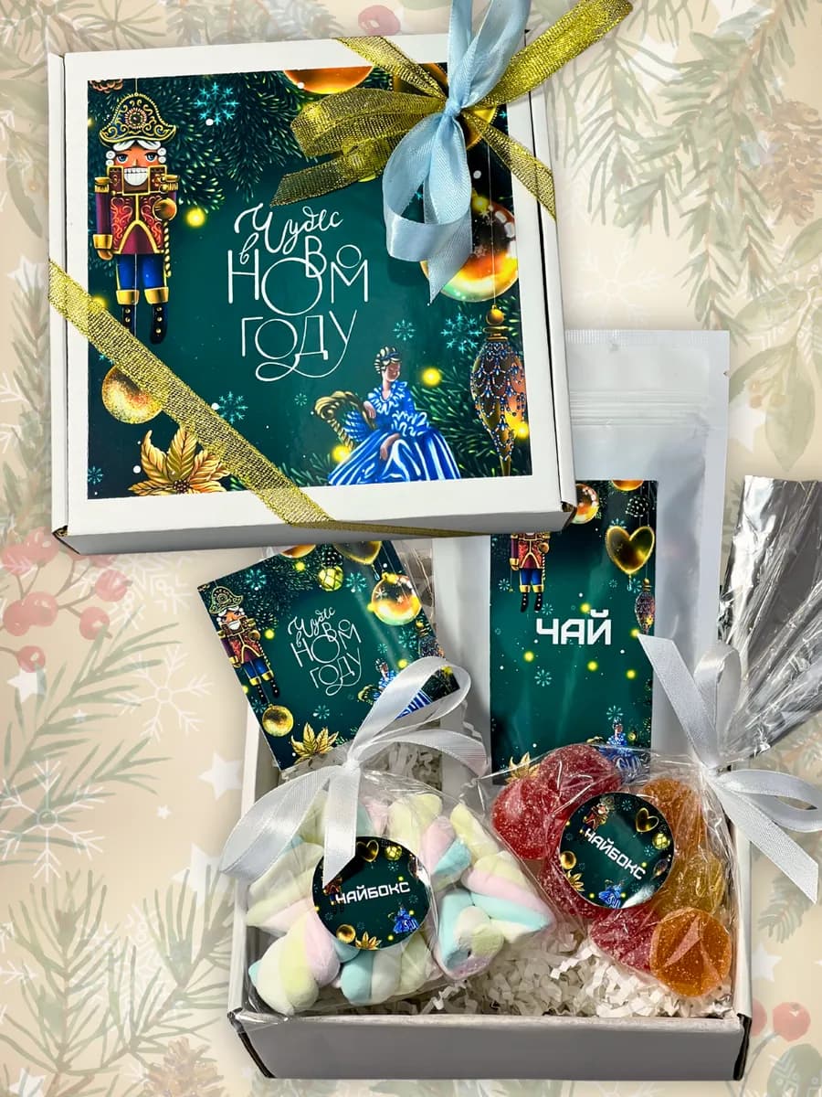 Корпоративные подарки на Новый год бокс с чаем коллеге