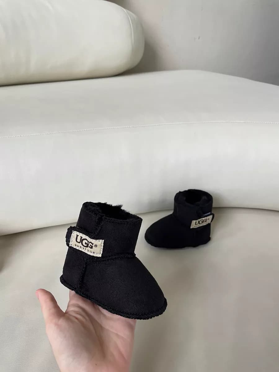 Пинетки для новорожденных утепленные угги демисезонные