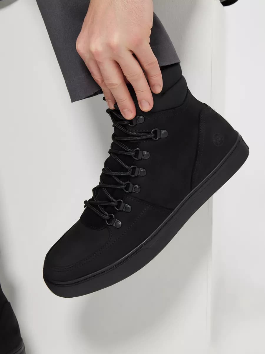 Ботинки зимние спортивные