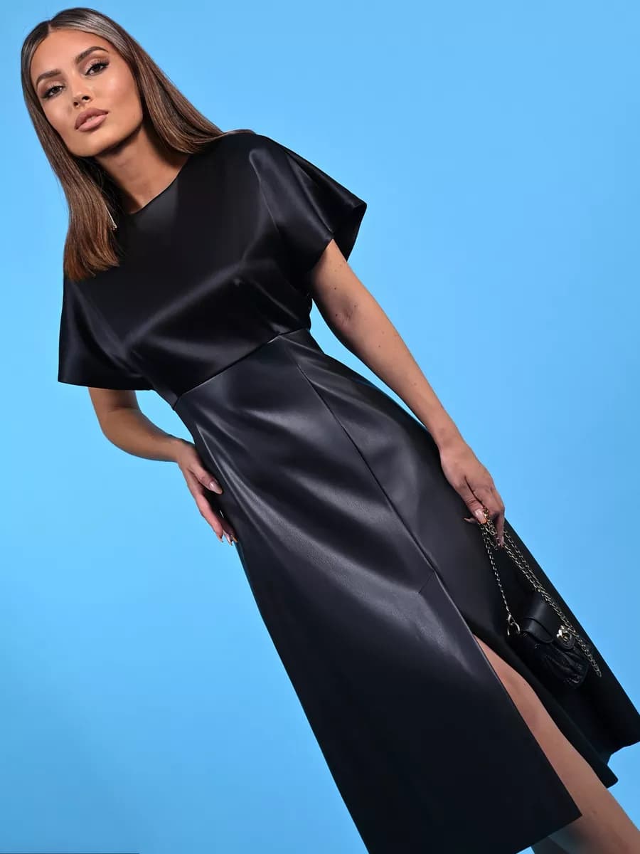 Платье атласное вечернее с экокожей приталенное