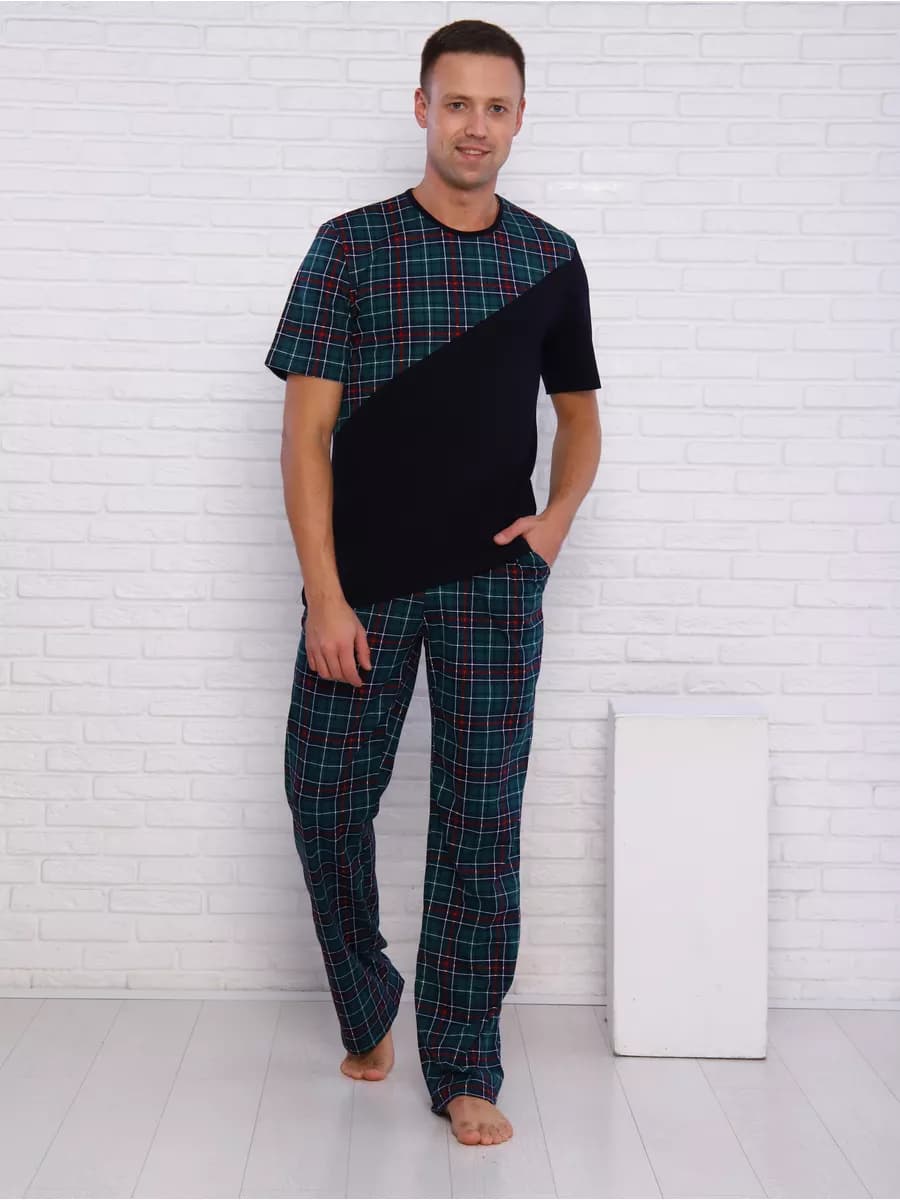 Пижама со штанами домашняя больших размеров новогодняя