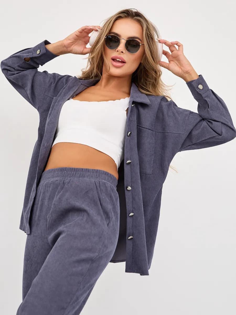 Вельветовый спортивный костюм в рубчик