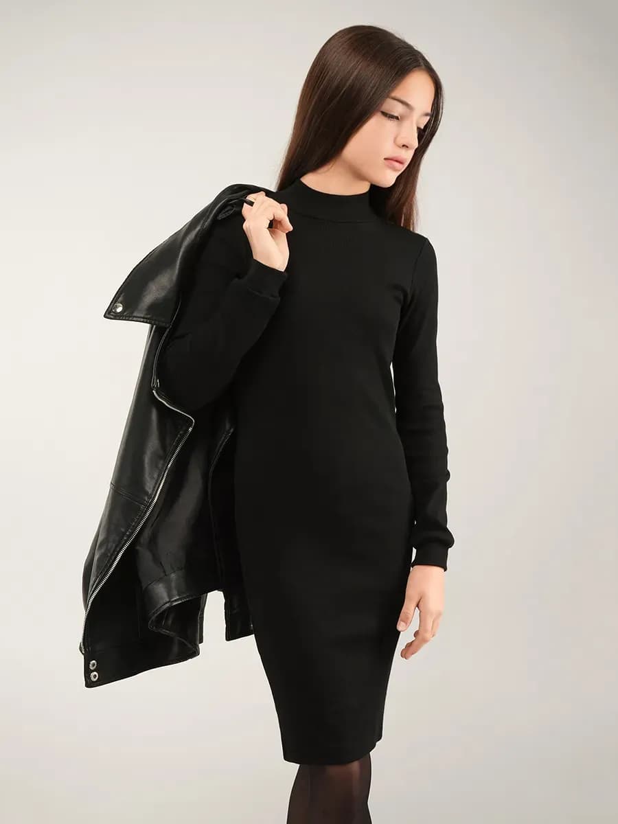 Платье водолазка в рубчик школьное