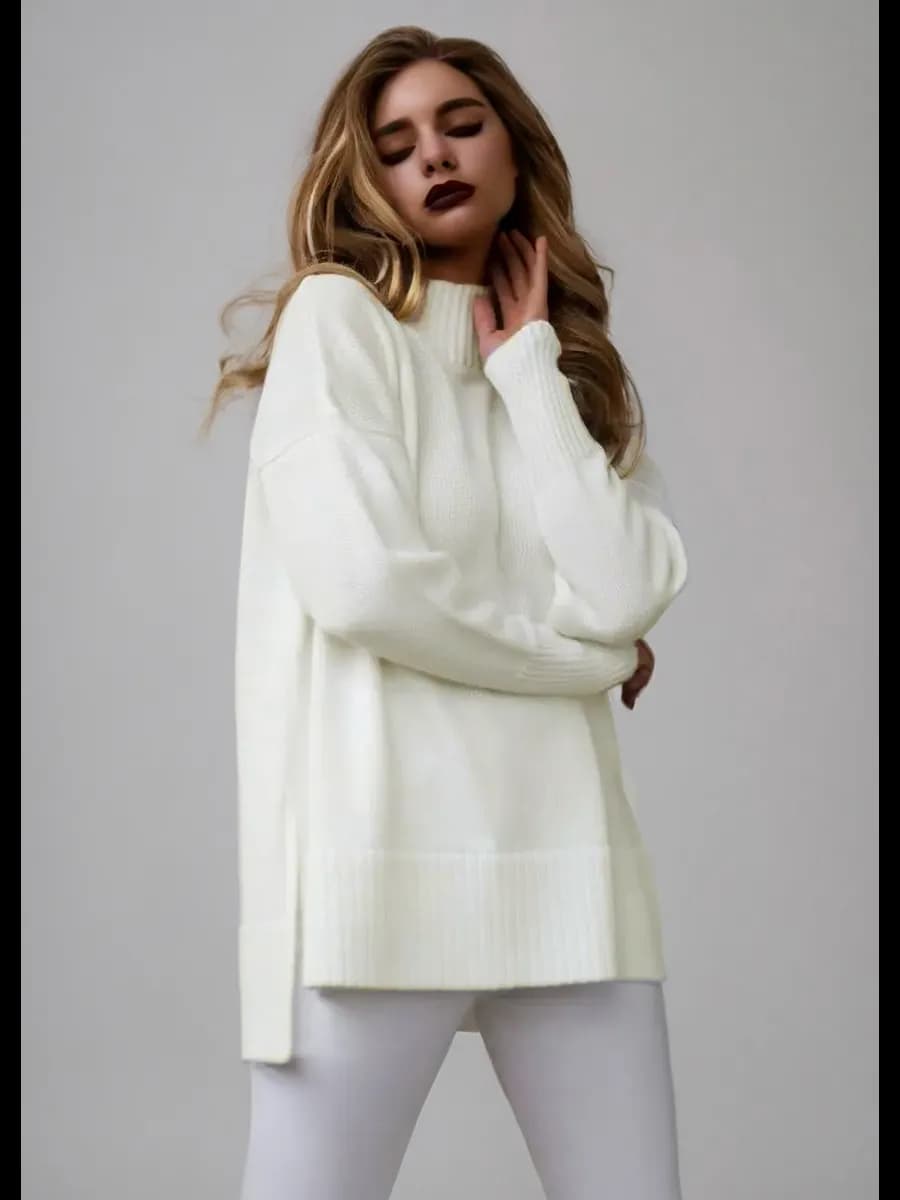 Свитер оверсайз с горлом теплый шерстяной Джемпер