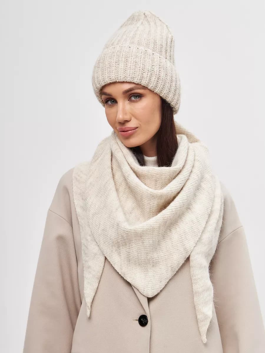 Платок ангора косынка Альпина на голову и шею