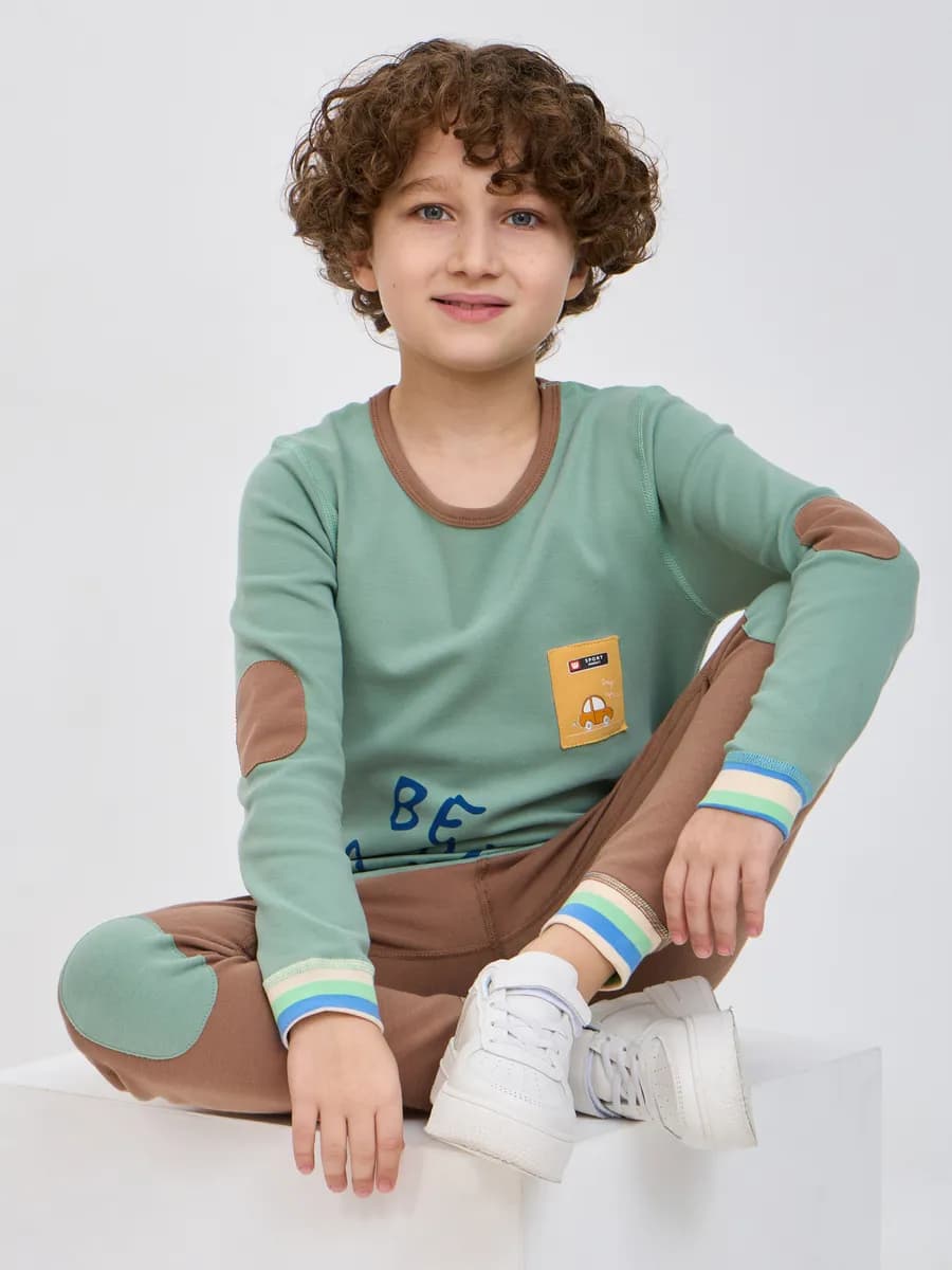 Костюм с брюками для дома и садика