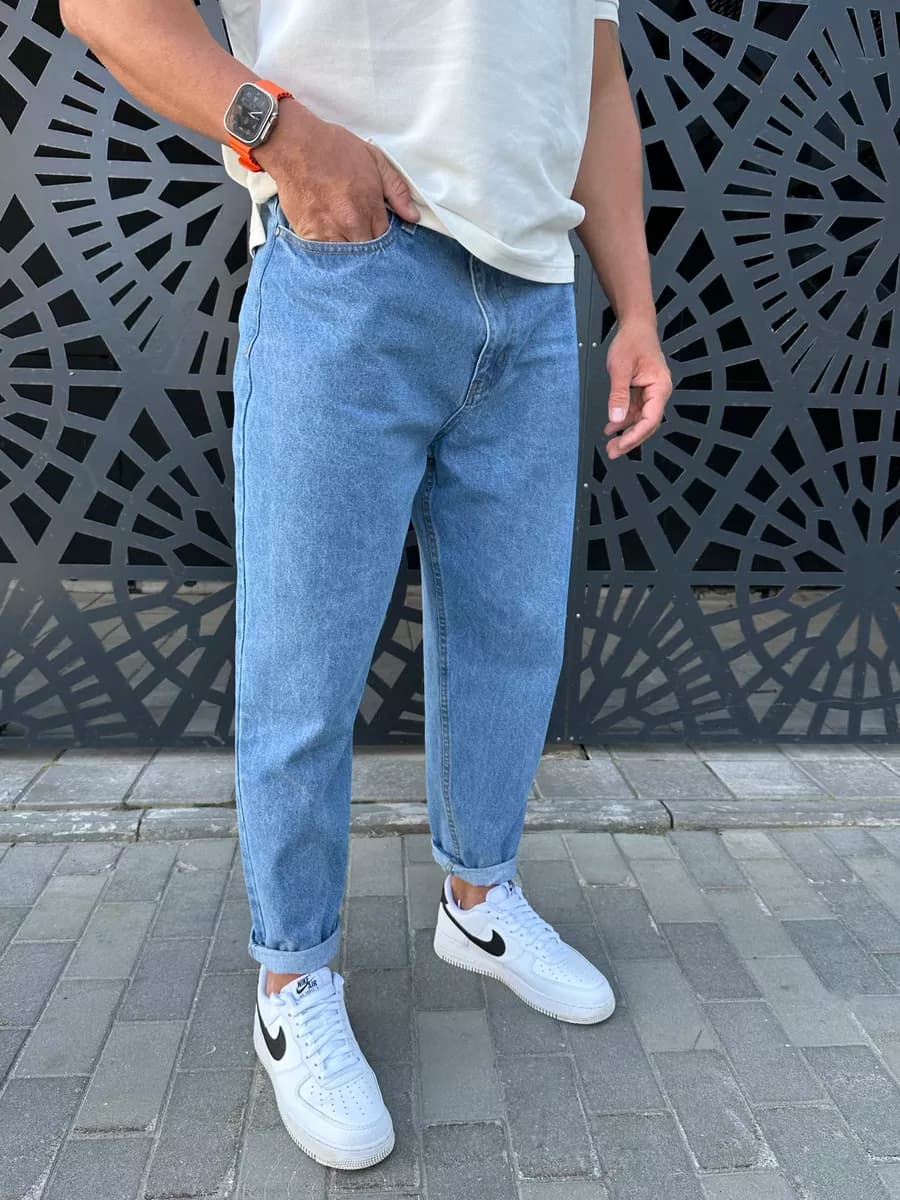 Джинсы бананы широкие