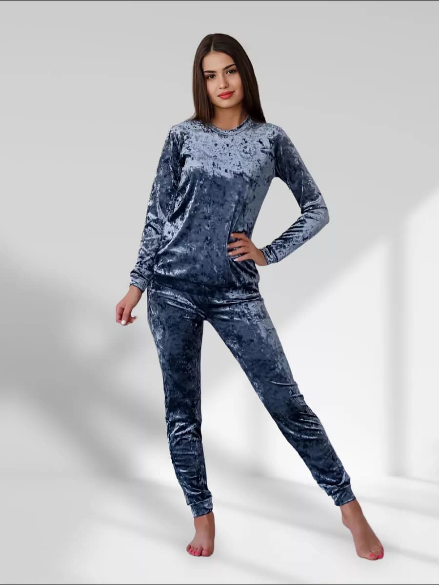 Костюм домашний велюровый - фото 1