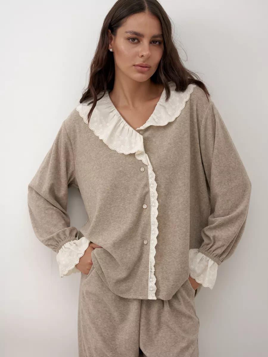 Пижама со штанами и рубашкой теплая